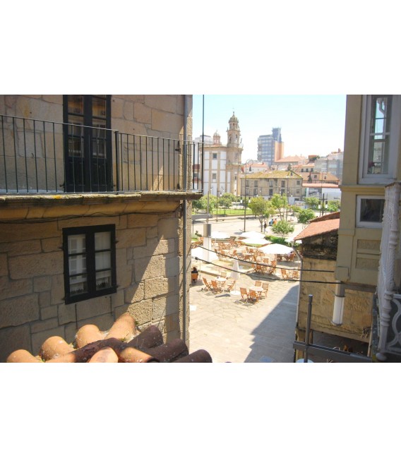 APARTAMENTO AMUEBLADO EN ALQUILER  PLAZA HERRERIA PONTEVEDRA