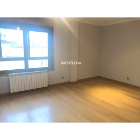 VENTA APARTAMENTO ZONA PLAZA DE BARCELOS PONTEVEDRA