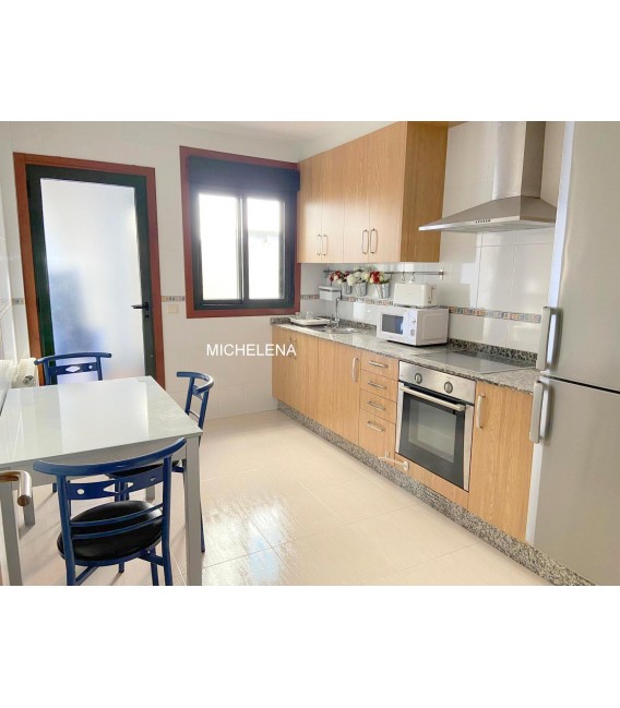 VENTA PISO ZONA LÉREZ PONTEVEDRA