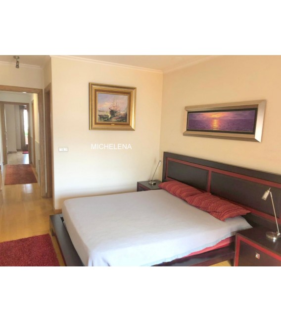 VENTA DE FANTÁSTICO PISO CON MAGNÍFICA TERRAZA EN PONTEVEDRA