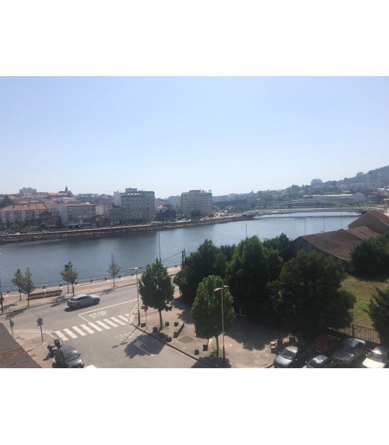 ALQUILER APARTAMENTO SEMI-AMUEBLADO ZONA EL BURGO
