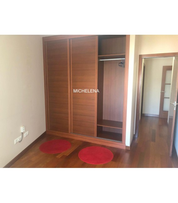 ALQUILER APARTAMENTO SEMI-AMUEBLADO ZONA EL BURGO