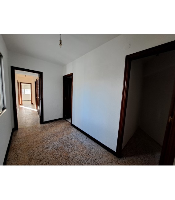 VENTA PISO EN LÉREZ PONTEVEDRA