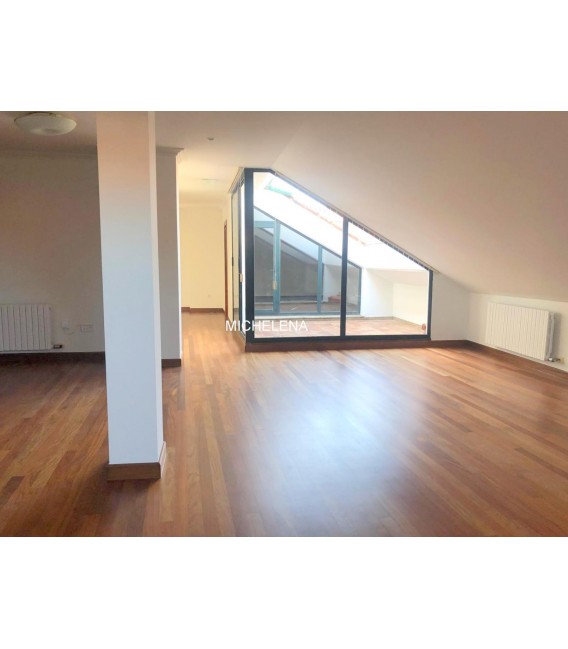VENTA Y ALQUILER DÚPLEX ZONA MONUMENTAL PONTEVEDRA