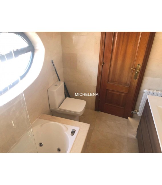 VENTA Y ALQUILER DÚPLEX ZONA MONUMENTAL PONTEVEDRA