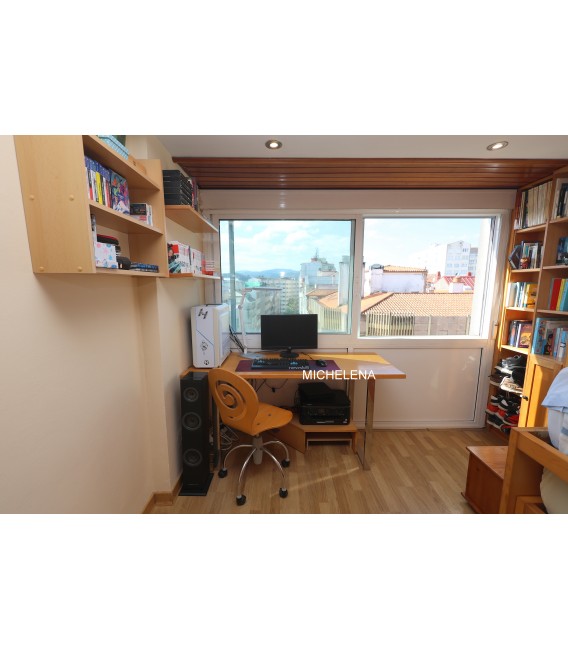 VENTA PISO ZONA BENITO CORBAL PONTEVEDRA