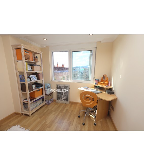 VENTA PISO ZONA BENITO CORBAL PONTEVEDRA