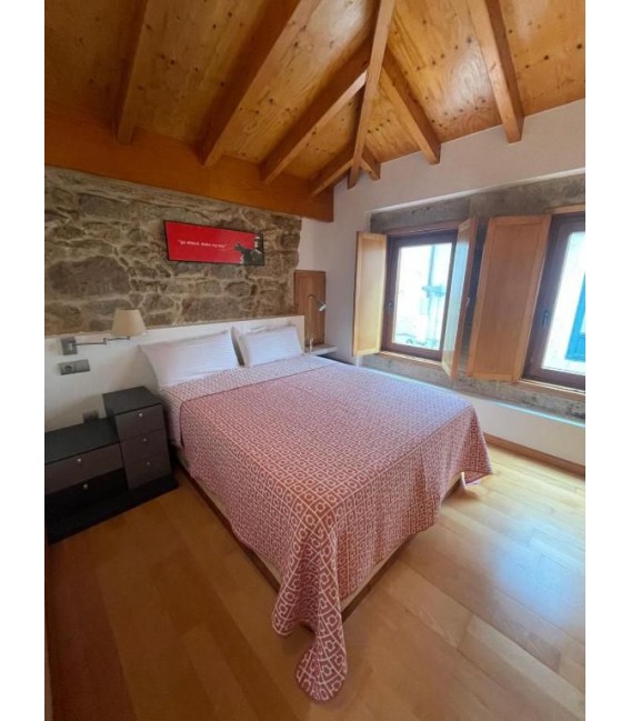 VENTA CASA ZONA MONUMENTAL PONTEVEDRA
