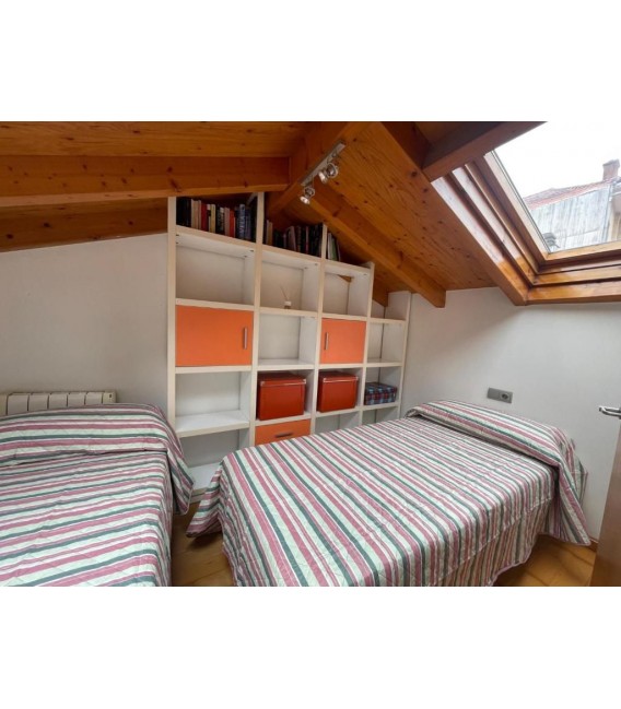 VENTA CASA ZONA MONUMENTAL PONTEVEDRA