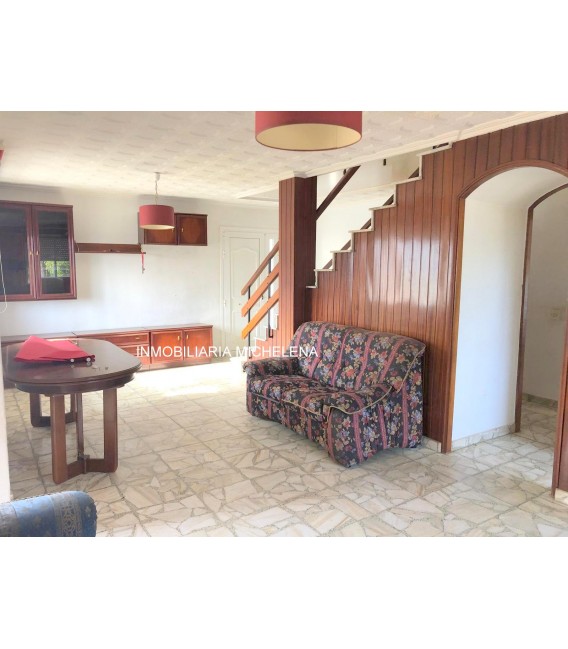 VENTA CASA ZONA LÉREZ PONTEVEDRA