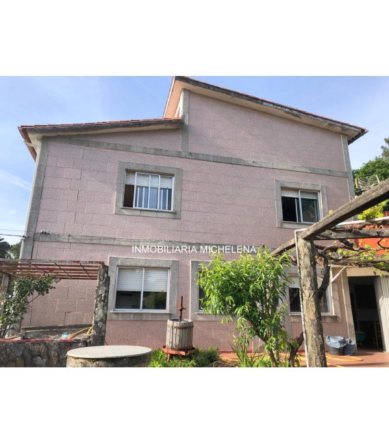 VENTA CASA ZONA LÉREZ PONTEVEDRA