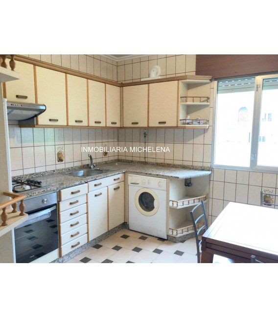ALQUILER PISO AMUEBLADO ZONA LÉREZ PONTEVEDRA