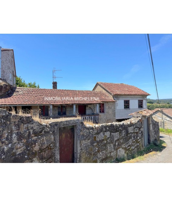 CASA EN VENTA PARA REFORMAR EN MEIS PONTEVEDRA