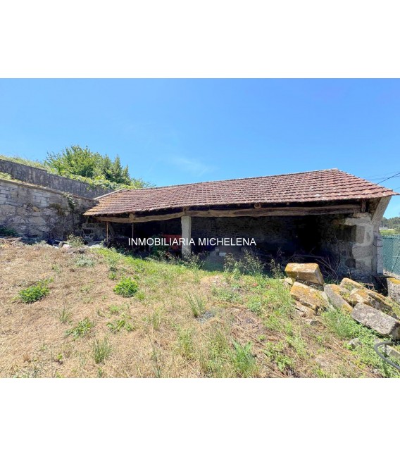 CASA EN VENTA PARA REFORMAR EN MEIS PONTEVEDRA