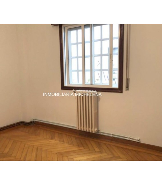 VENTA PISO ZONA AYUNTAMIENTO PONTEVEDRA