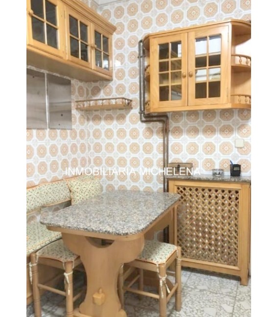 VENTA PISO ZONA AYUNTAMIENTO PONTEVEDRA